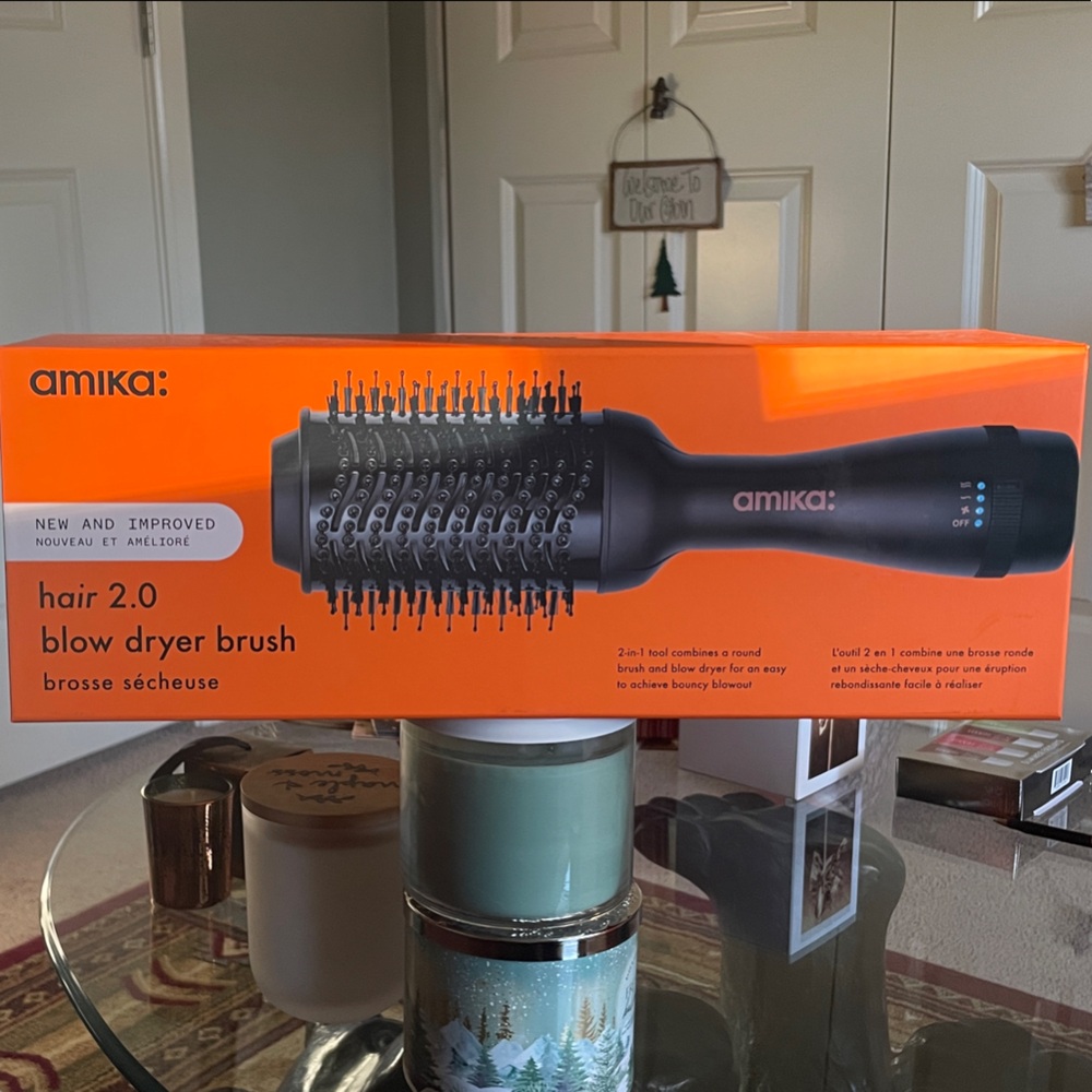 Amika Hair 2.0 Blow Dryer Brush in Black
